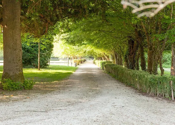 Domaine Labattut Couette-café 3*